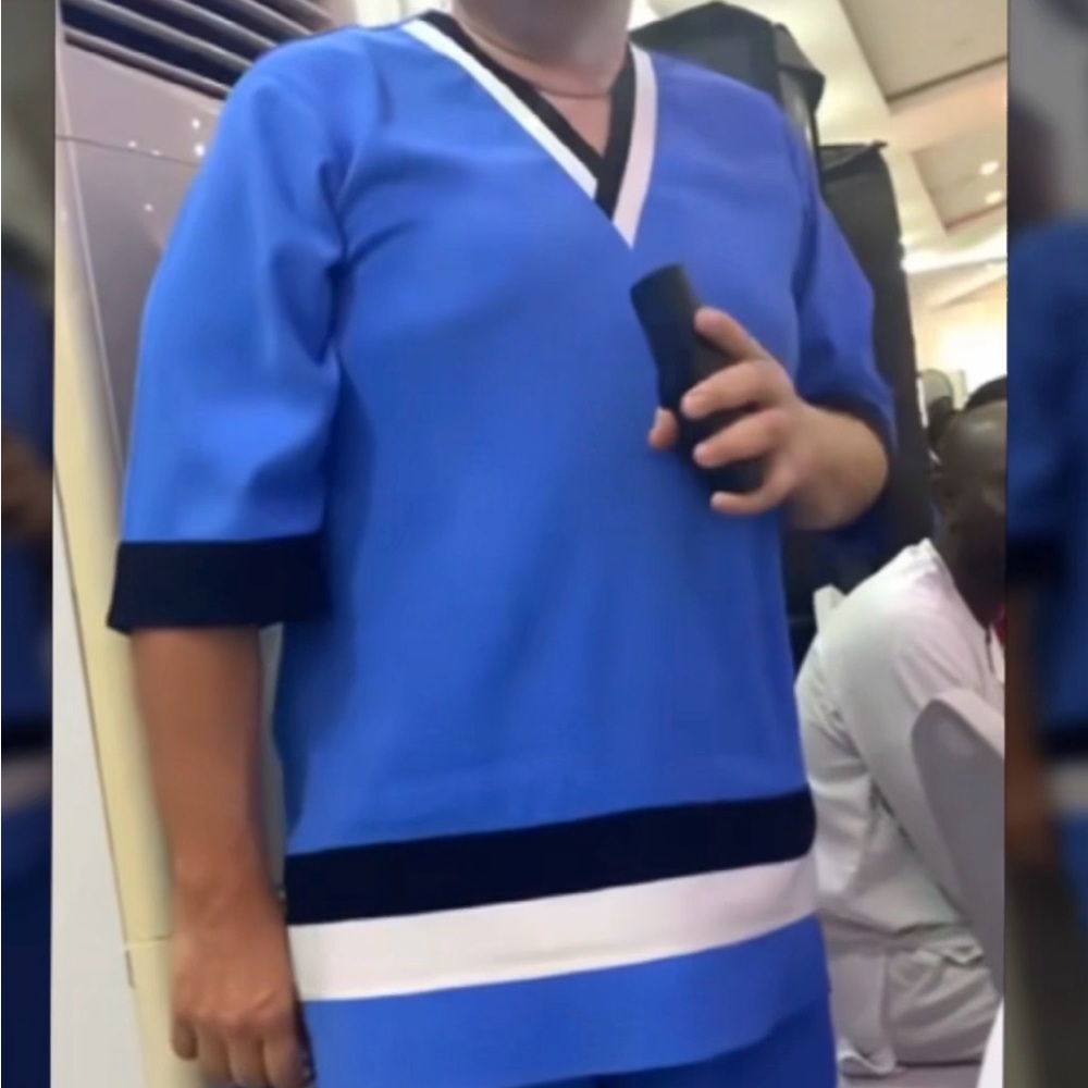 Awesome 🦋Taylor made Vintage Blue and Black King’s Shirt - Picture 6 of 12